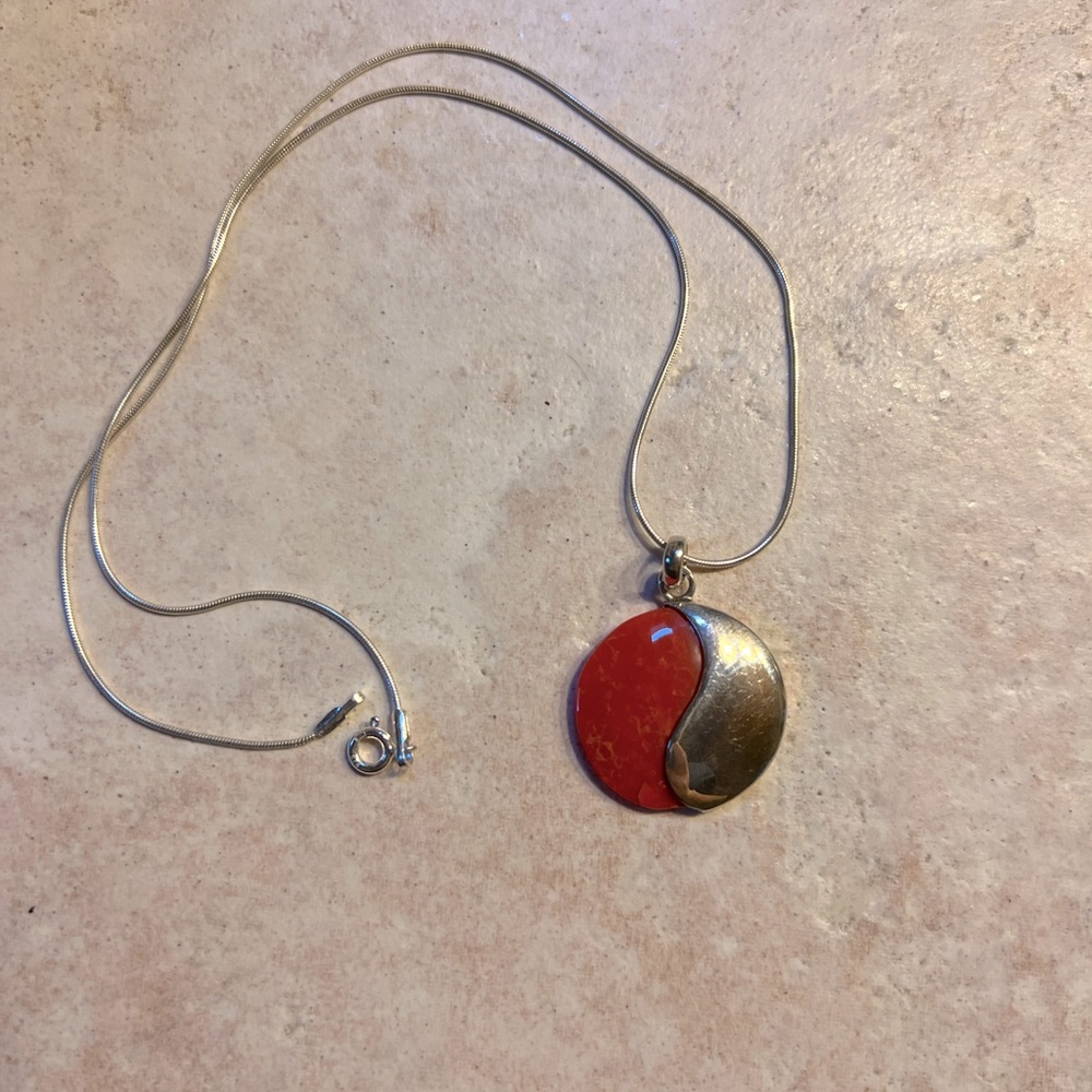 Spiny Oyster Necklace